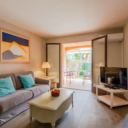 Clos Etienne By Interhome