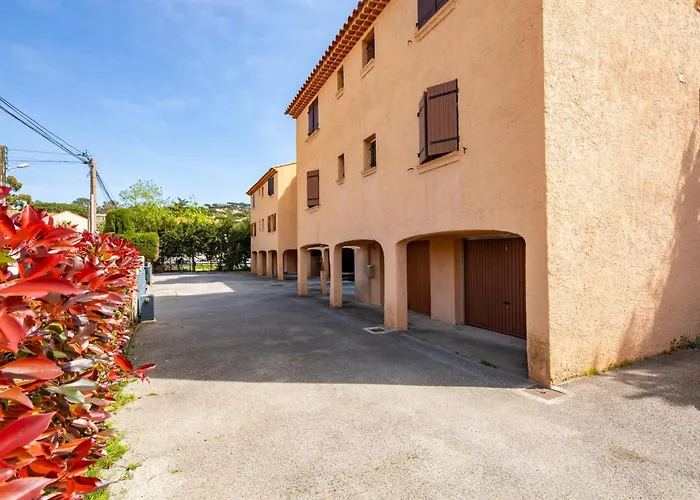 Clos Etienne By Interhome Lägenhet Sainte-Maxime